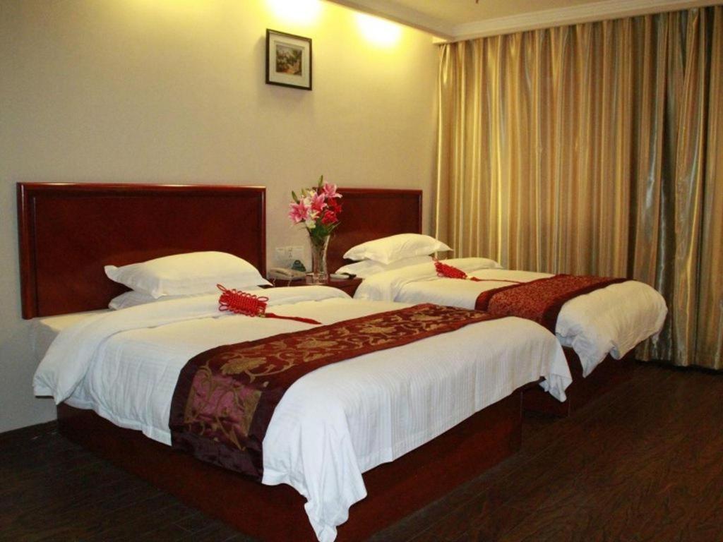 Greentree Inn Shanghai Guangxin Road Tongji Hospital Express Hotel Xangai Exterior foto