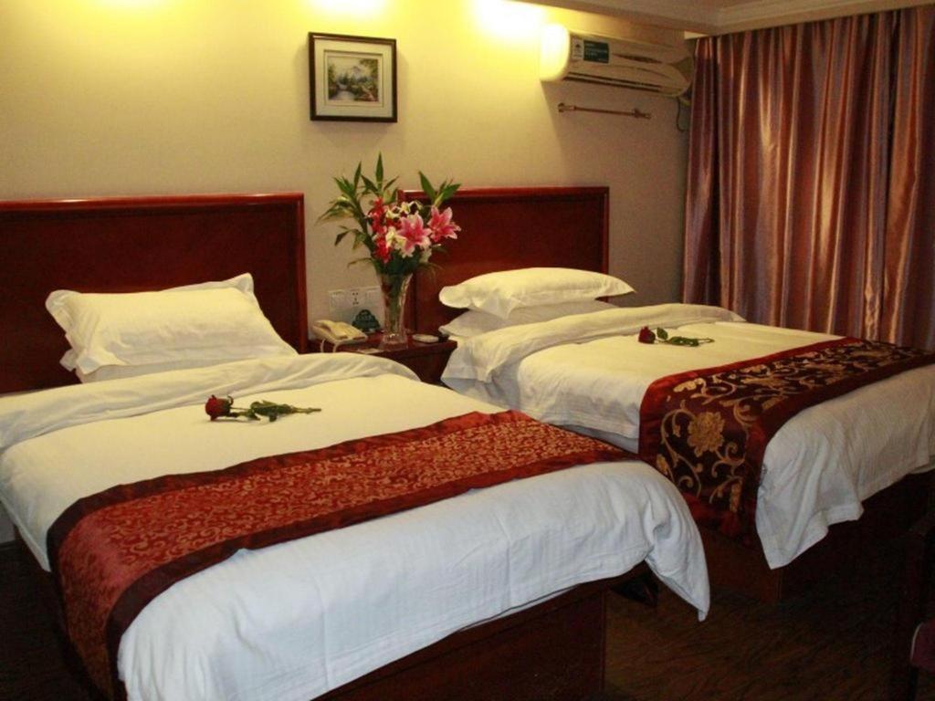 Greentree Inn Shanghai Guangxin Road Tongji Hospital Express Hotel Xangai Exterior foto